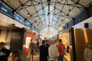 7cf62de5-ab7d-4e0a-828f-e162bbbecda4